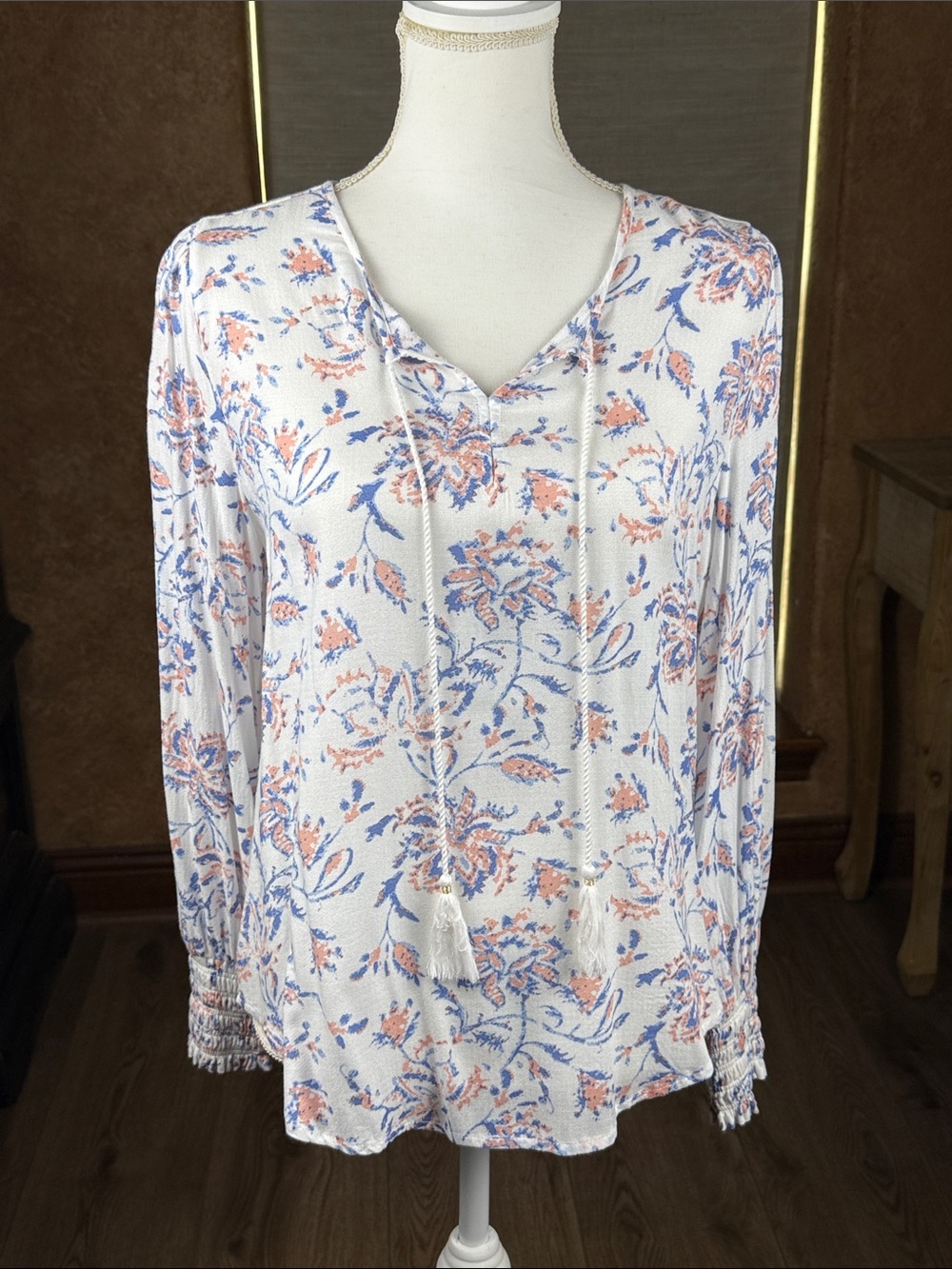 Lucky Brand White, Blue & Peach Floral V-Neck Peasant Blouse